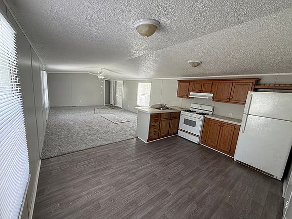 4th image of 3000 N Apperson Way #307