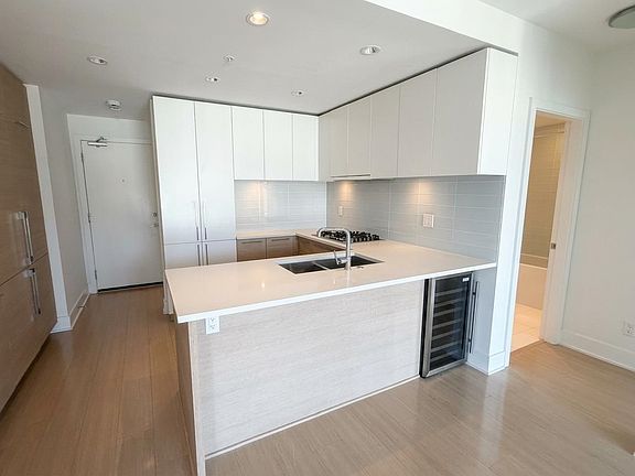 2nd image of 1188 Pinetree Way #3505