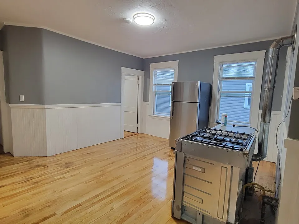 30 Arthur St #3