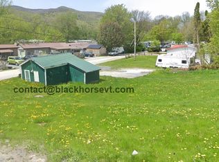 23 Cardinal Blvd, Pownal, VT 05261