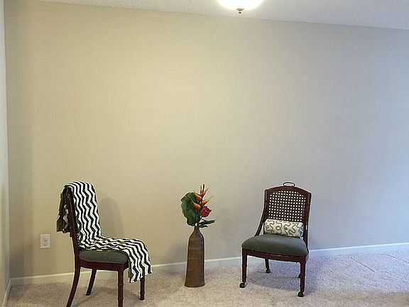3rd image of 3514 White Pine Way