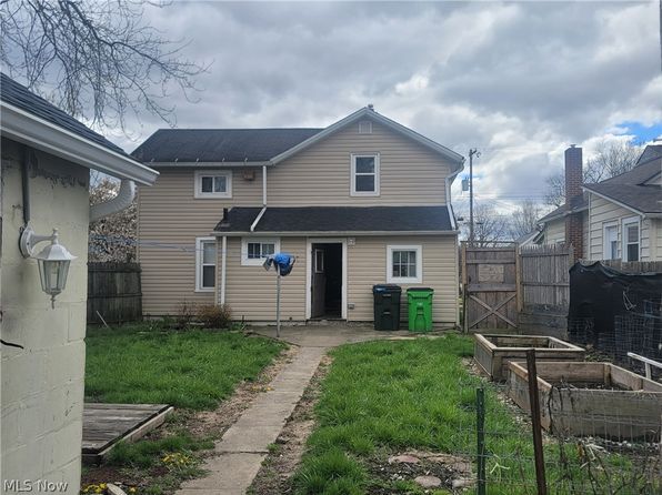 636 Callowhill St, Wooster, OH 44691