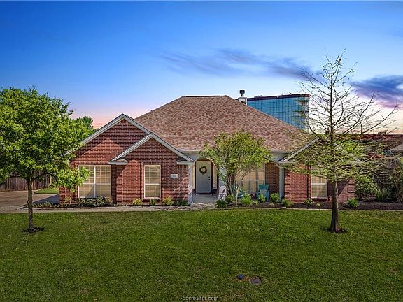 4th image of 3101 Pleasant Forest Dr