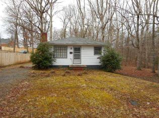 806 10th St, Eden, NC 27288