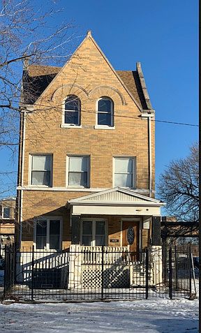 1st image of 4629 S Prairie Ave