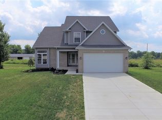 63 Cedars Rd N, Youngstown, OH 44512