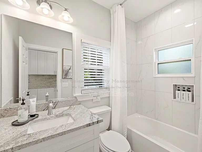 302 W Park St — Photo 25