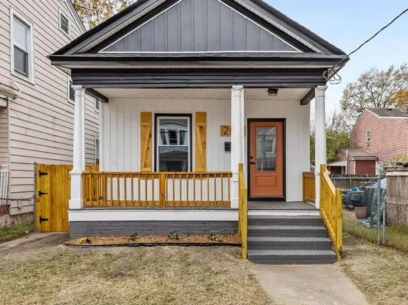 208 Owens St, Portsmouth, VA 23704