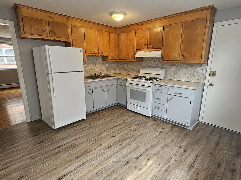 80 Upton St #1N — Photo 1