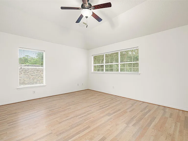 23218 Colony Green Dr — Photo 26