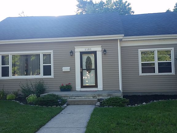2nd image of 1101 Wellesley Dr