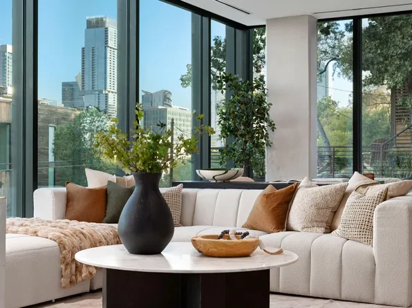 1006 Baylor St #204, Austin, TX 78703