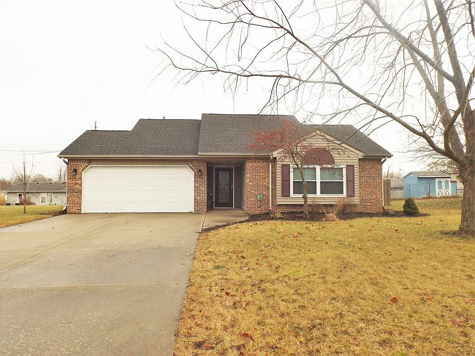 1st image of 707 Sandalwood Dr