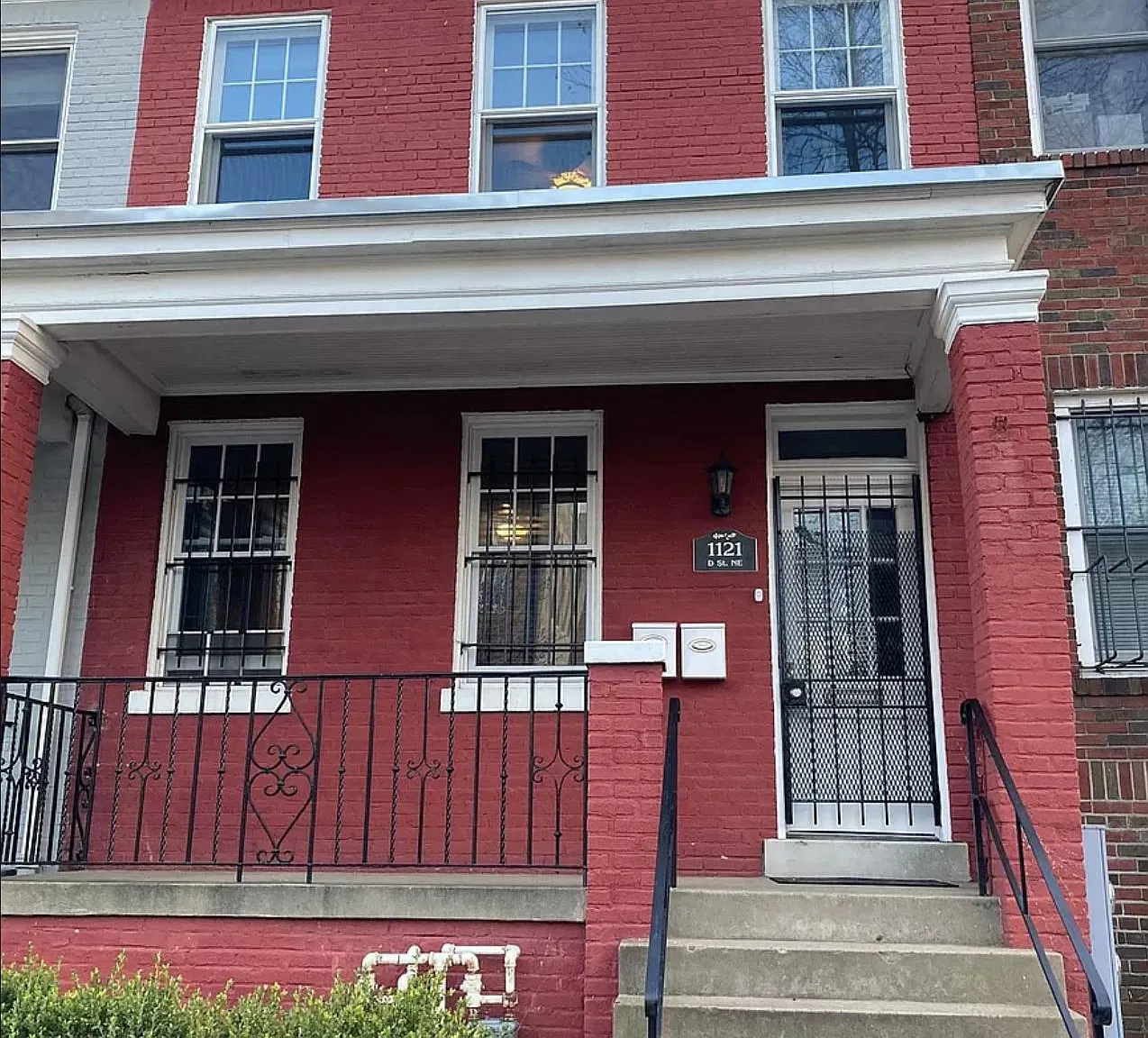 1 bed, 700 sqft, $2,100 — Photo 1