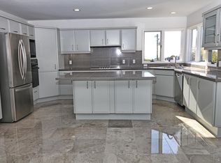 548 Agate St, Laguna Beach, CA 92651