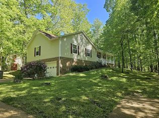 1044 Rachel Rd, Lawrenceburg, TN 38464