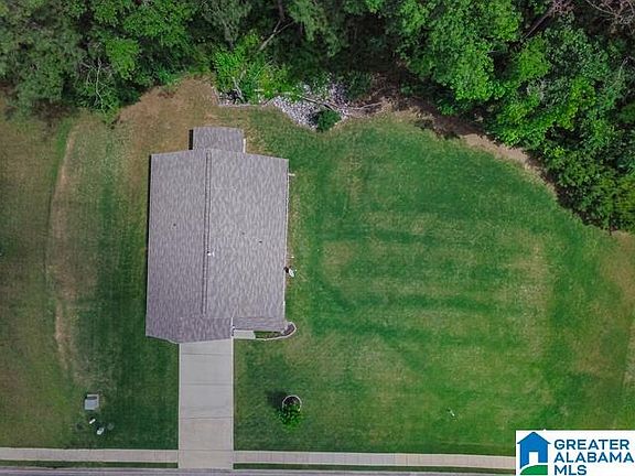 3rd image of 364 Country Side Cir