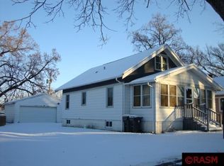 726 Lyndale St, North Mankato, MN 56003