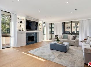 300 N Swall Dr UNIT 102, Beverly Hills, CA 90211