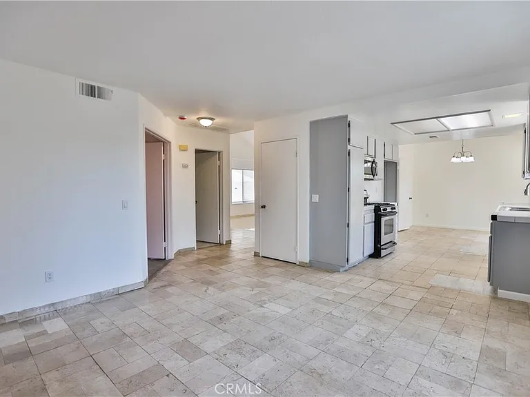 24307 Carman Ln — Photo 16