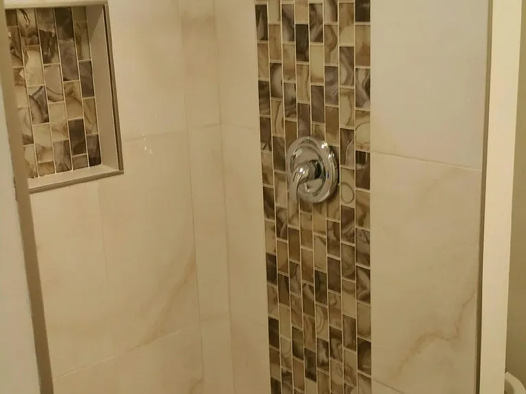 146 W Nedro Ave #1 — Photo 2