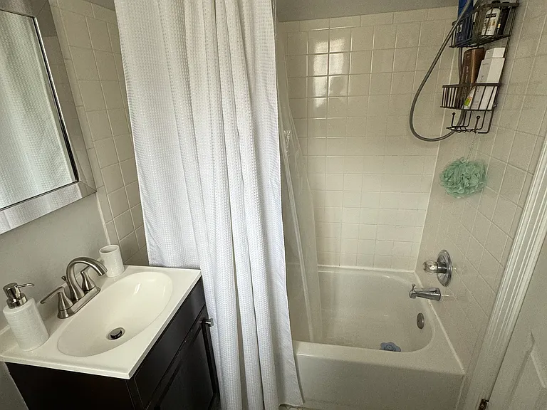 1420 Clifton St NW #205 — Photo 9