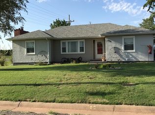 506 Jefferson Ave, Medicine Lodge, KS 67104