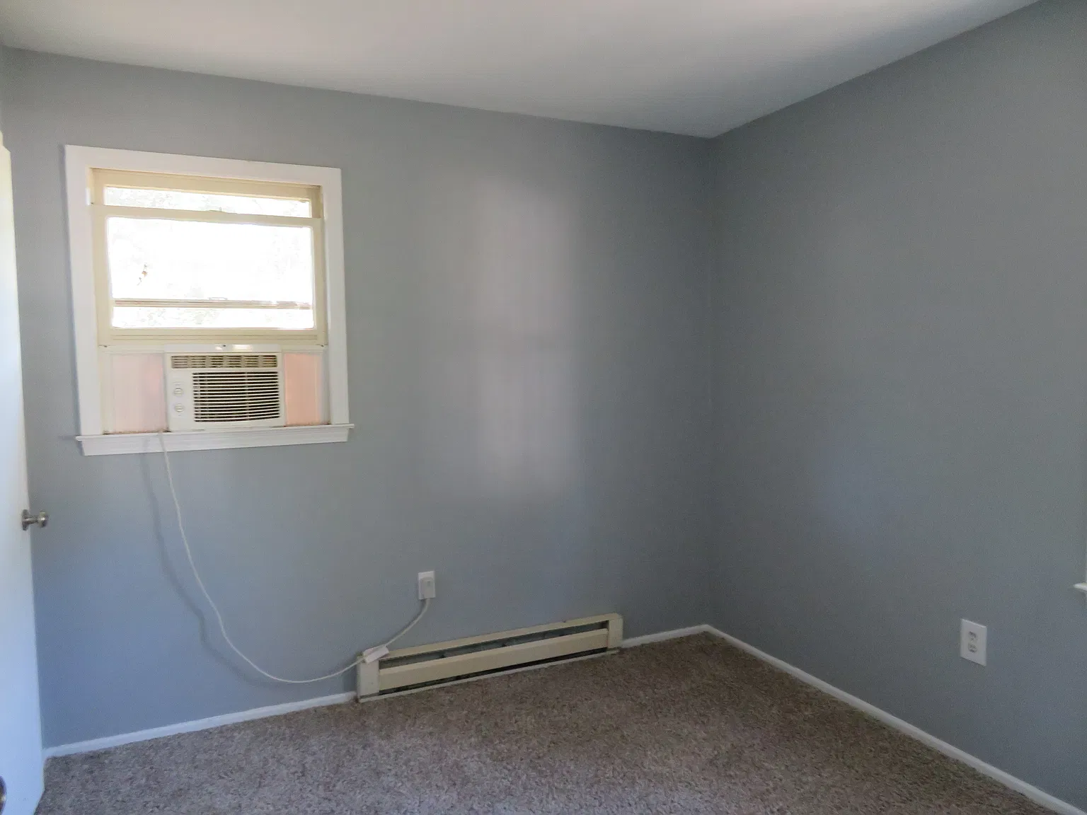 2 bed, 574 sqft, $975 — Photo 3