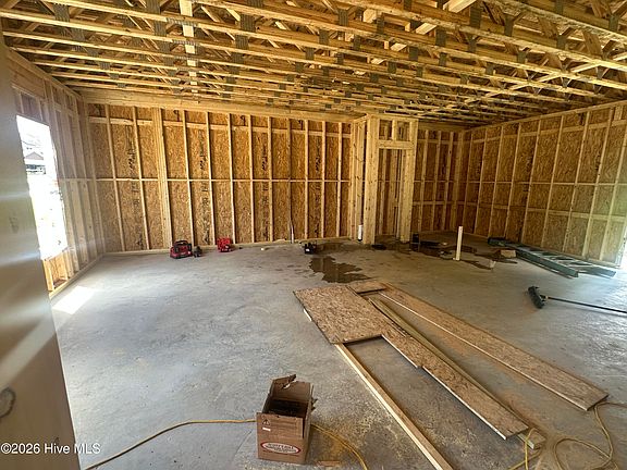 5th image of 131 Dallas Drive