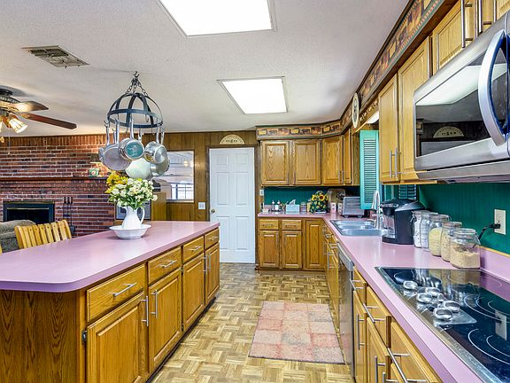 4th image of 4325 Ivanhoe Dr