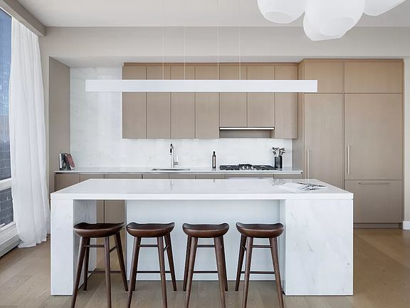 3rd image of 15 Hudson Yards #76D
