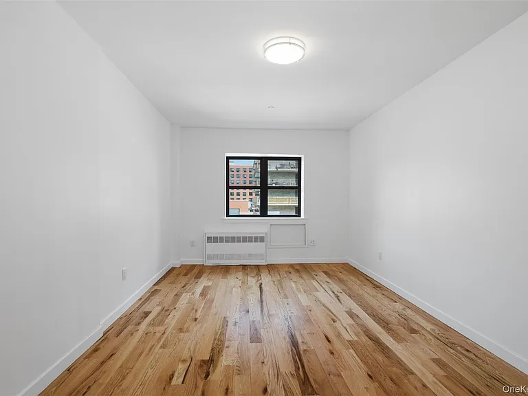 671 Bronx River Rd #2N — Photo 10