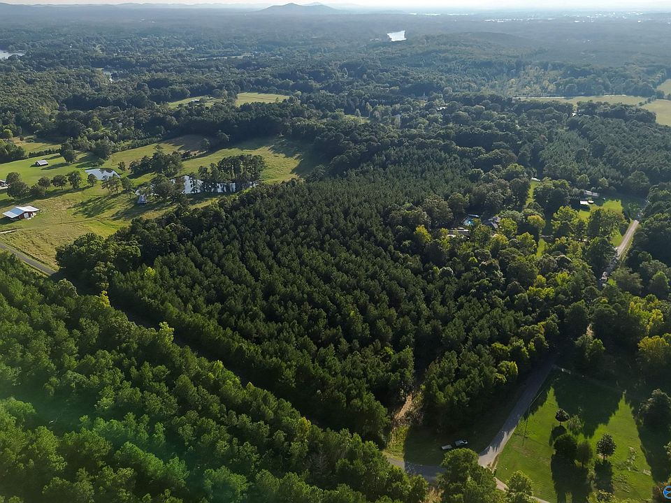1st image of Rolling Hills Rd