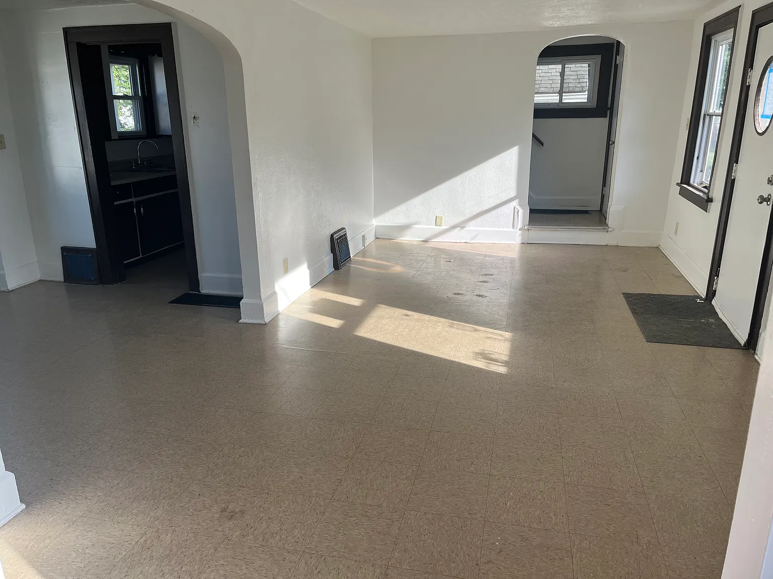 2 bed, 980 sqft, $975 — Photo 4