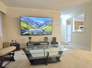 33490 Cottage Ln #206, Abbotsford, BC V2S 6B8