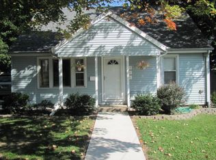 306 S Oak St, Normal, IL 61761