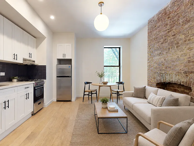 473 Central Park W #2B — Photo 1