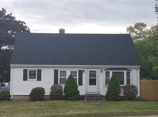 758 Mendon Rd, Cumberland, RI 02864