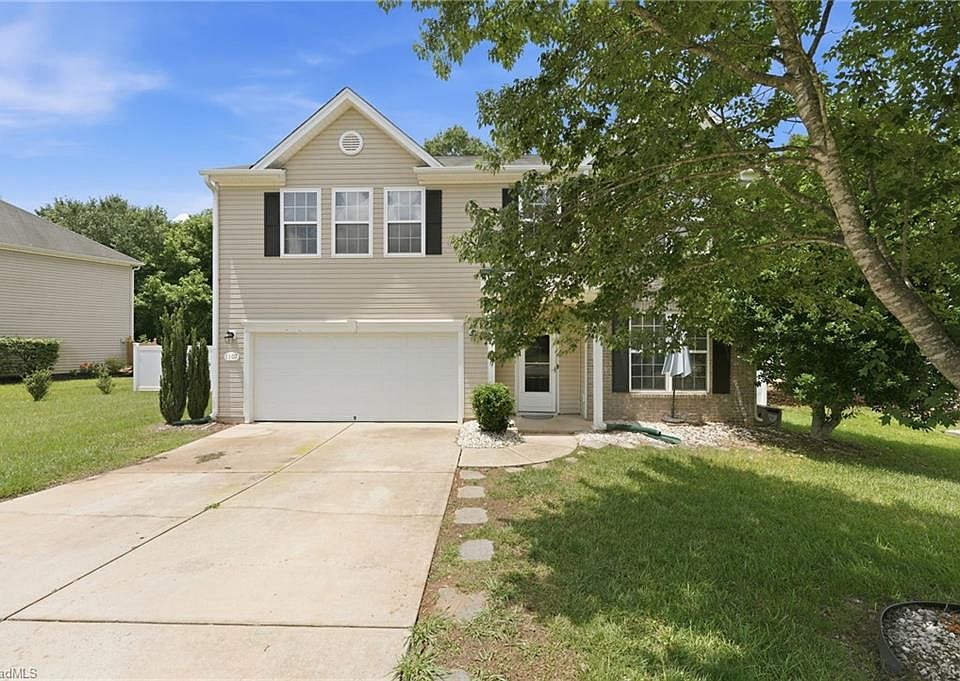 1st image of 1107 Bethpage Dr