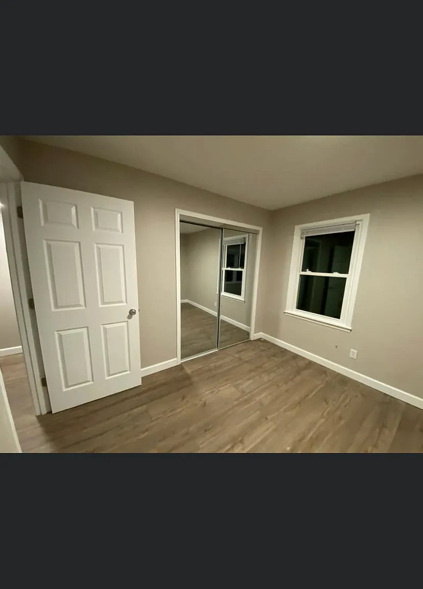 2 bed, 750 sqft, $900 — Photo 3