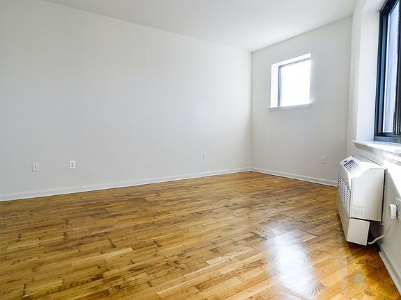 4th image of 709 Flushing Ave #2A