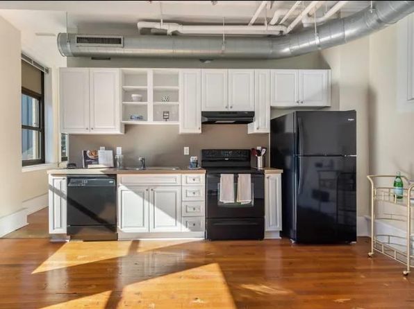 211 Union St APT 1011