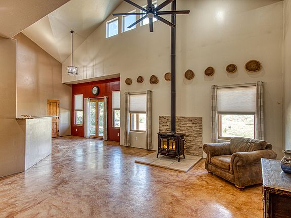 4th image of 2 Seclusion Ct