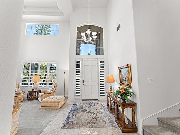 4th image of 4530 Edgewater Cir
