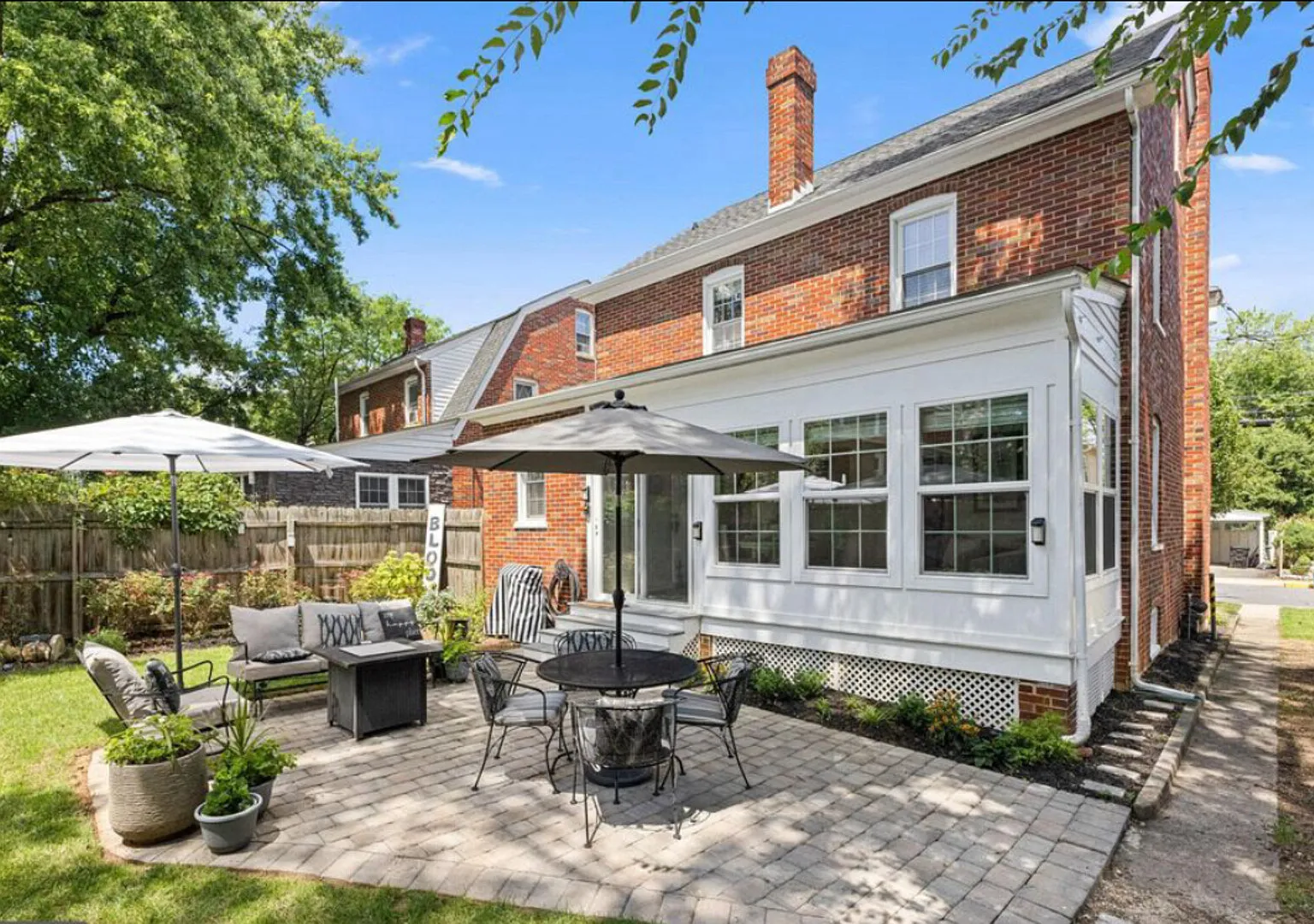Bright and Cozy Brick Home — Photo 3