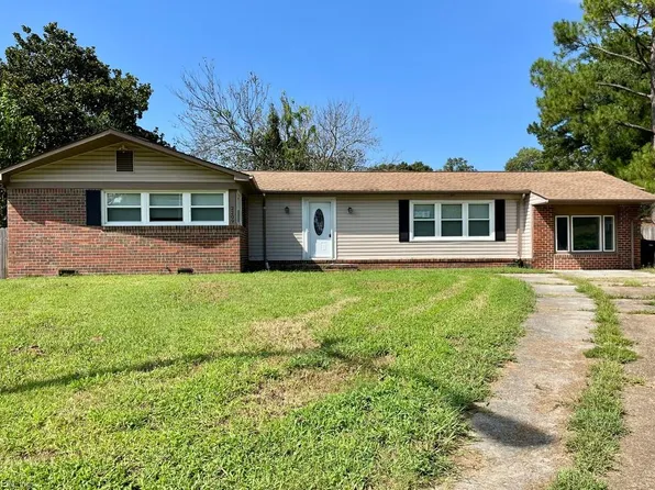 2209 Hilton Ct, Chesapeake, VA 23324