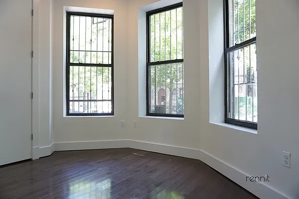 Rented by Rennit Inc. | media 22