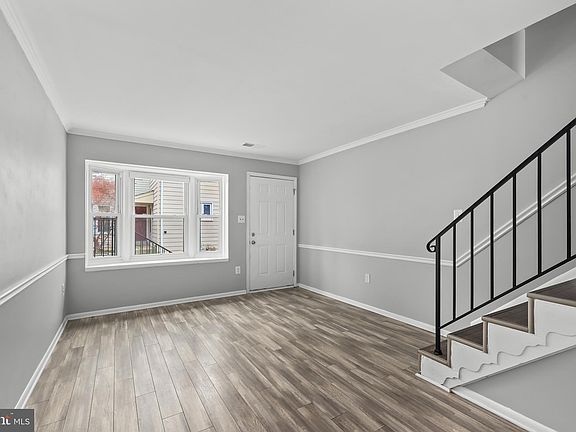 4th image of 13842 Beaujolais Ct