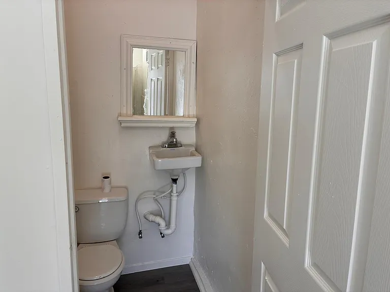4156 Avalon Blvd — Photo 6