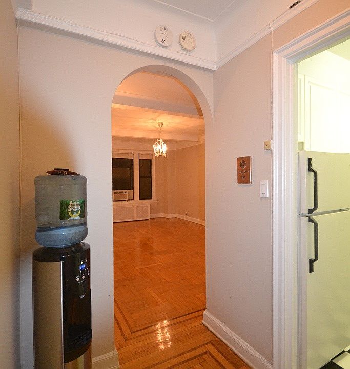 1st image of 201 W 77th St APT 11H
